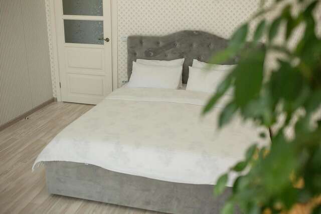 Апартаменты Dnipro view Slavutich apartment Киев-13