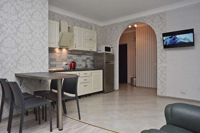 Апартаменты Dnipro view Slavutich apartment Киев-36